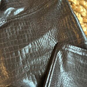 Chocolate brown crocodile spanx legging